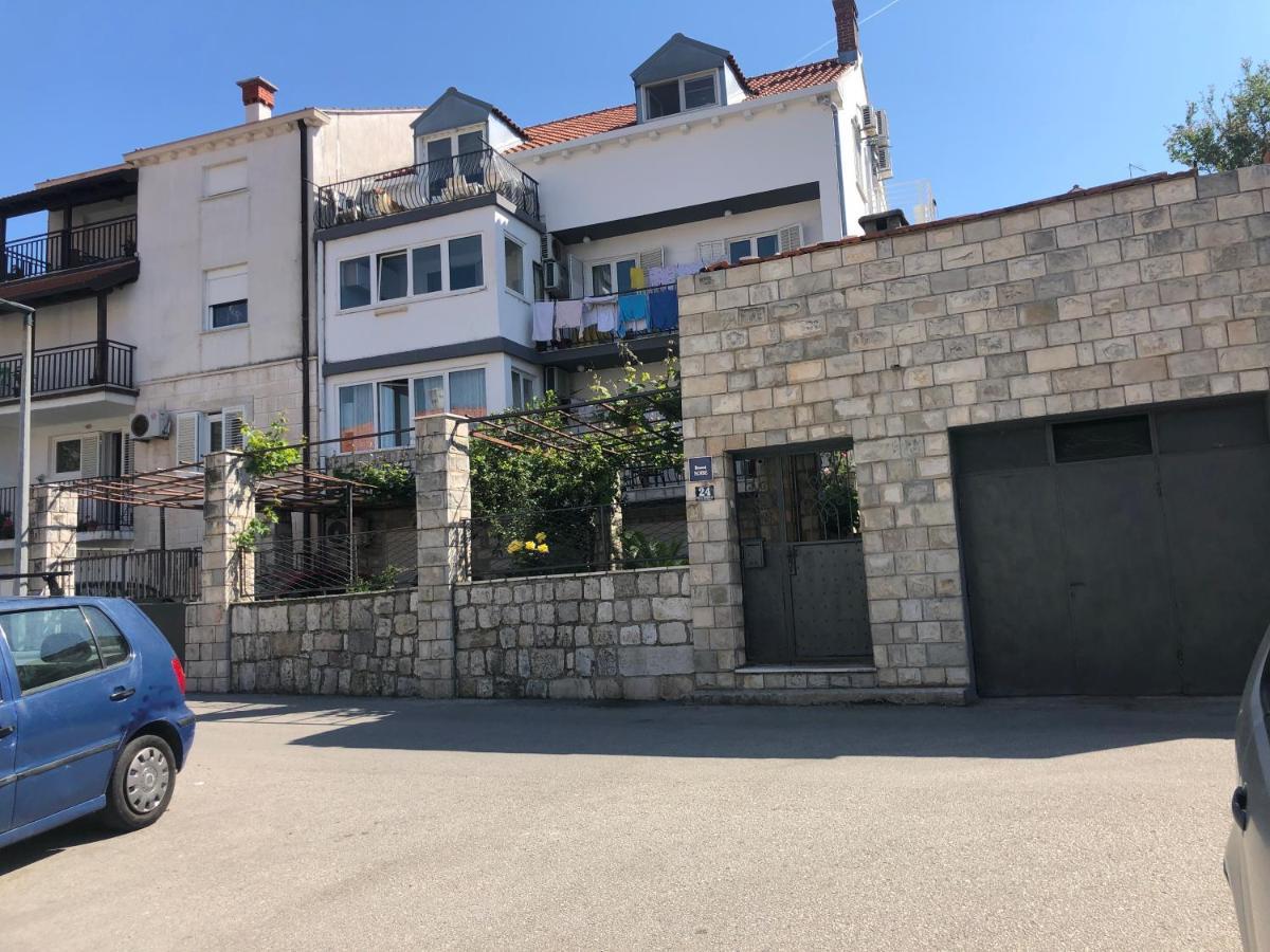 King'S Landing Esma' House Apartment Дубровник Екстериор снимка